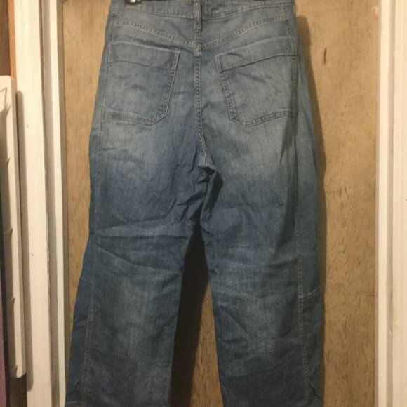 Pilcro jeans size 30 barrel/wide leg excellent used condition worn 2 times denim - Picture 4 of 7
